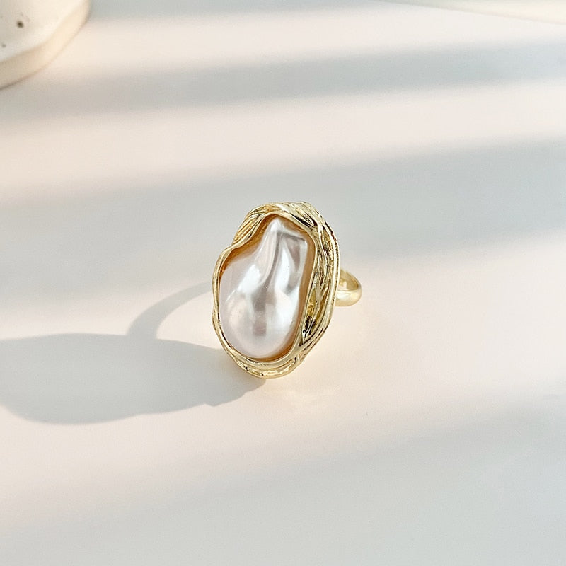 Marina Pearl Ring