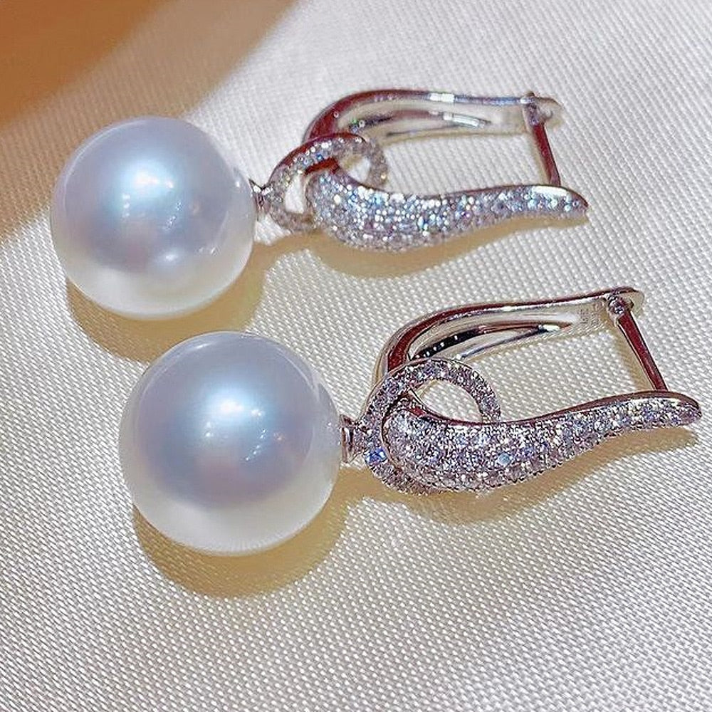 Cala Pearl Drop Earrings